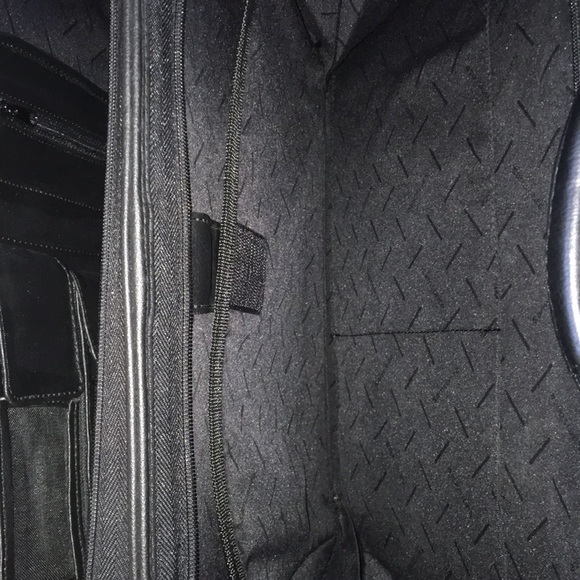 Leather Samsonite Laptop Bag - Picture 9 of 12